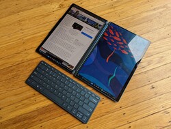 Lenovo Yoga Book 9i 2-in-1 Dual Screen