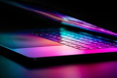 Das MacBook Pro der nächsten Generation soll eines der ungewöhnlichsten Features des aktuellen Modells verlieren. (Bild: Martin Sanchez)