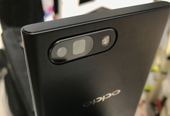 Anfang 2019 soll das 10-fach-Hybrid-Zoom-Smartphone von Oppo endlich kommen. (Bild: Anandtech)