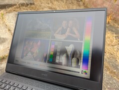 Draußen in direktem Sonnenlicht