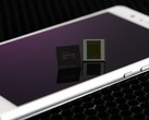 8 GB RAM als kompakter LP-DDR4X-Chip von SK Hynix für High-End-Smartphones.