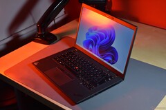 Das Lenovo ThinkPad L14 Gen 4 AMD kostet aktuell nur 729 Euro (Bildquelle: Benjamin Herzig)