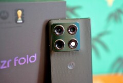 Das Motorola Razr Fold gibt sich viel Mühe, das beste Kamera-Foldable zu werden.