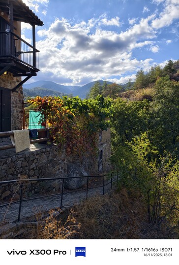 Vivo X300 Pro 24mm Default-Einstellung.