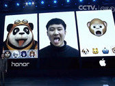 Die animierten Emojis können bei Honor/Huawei auch Zunge zeigen.