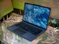Test Lenovo ThinkPad X13s G1 Laptop: Das Debüt des Qualcomm Snapdragon 8cx Gen 3