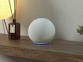 Der hier zu sehende Amazon Echo der vierten Generation könnte mithilfe von Alexa bald mehr Werbung wiedergeben (Bild: Amazon)