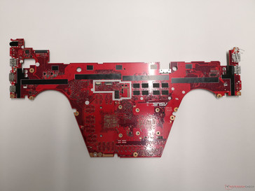 Acht Gigabyte DDR4-RAM sind fest auf dem Mainboard angebracht