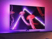 Den OLED-TV Philips 55OLED837/12 gibt es aktuell zum Bestpreis. (Bild: Media Markt)
