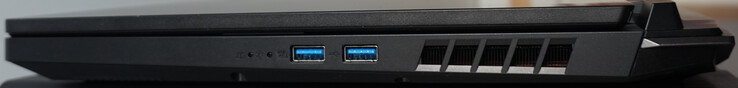 Anschlüsse rechts: 2-mal USB-A (10 Gbit/s)