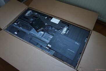 Optisch ansprechende Verpackung, jedoch wenig nachhaltig mit viel Kunststoff verpackt