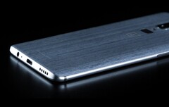 Das OnePlus 6, hier in einem geleakten Bild von Evan Blass, zeigt uns unter anderem die Kopfhörerbuchse.