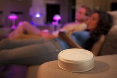Ein neues Philips Hue Update bringt diverse Neuerungen und Verbesserungen, unter anderem für den Philips Hue Tap. (Bild: Signify)