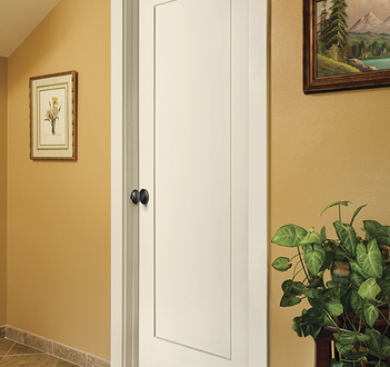 Ein Raum mit Tür trennt das Büro ab vom Rest der Wohnung und verringert Lärm. (Bildquelle: Jeld-Wen)