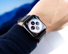 Die Apple Watch Series 7 könnte in drei statt nur zwei Größen angeboten werden. (Bild: Daniel Korpai)