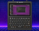 Der Pi Slate kommt schon mit Akku, Touchscreen und Tastatur