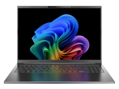 Ryzen AI 7, 32 GB RAM, 1-TB-SSD, OLED: Acer Aspire 16 AI. (Bild: Acer)