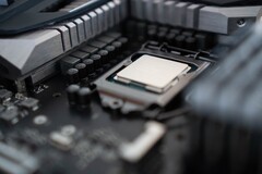 Intel Rocket Lake bleibt zwar beim selben Sockel wie Comet Lake, dennoch sind nicht alle LGA-1200-Mainboards kompatibel. (Bild: Luan Gjokaj)