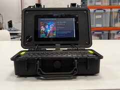 Ein vollständiges Cyberdeck auf Basis eines Raspberry Pi