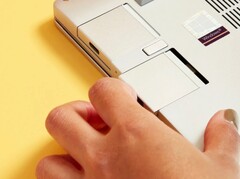 Der Framework Laptop kann bald um einen SD-Kartenleser erweitert werden. (Bild: Framework)