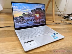 Das HP Envy 14 Core i5-1135G7 hat eine schnellere Taktrate als die meisten Laptops mit Core i7-1165G7