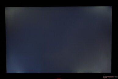 Moderat ungleichmäßige Hintergrundbeleuchtung unseres Testmodells