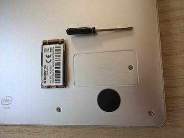 Schacht für M.2-SSD...