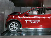 Bei der amerikanischen NHTSA hat das Tesla Model Y im Crashtest 5 Sterne erhalten (Bildquelle: NHTSA)