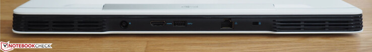 Rückseite: Energiezufuhr, HDMI, USB-A, RJ45-LAN, Noble Lock