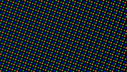 Das Hauptpanel setzt auch auf eine RGGB-Sub-Pixel-Matrix bestehend aus einer roten, einer blauen und zwei grünen Leuchtdioden.