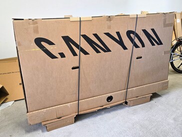 Wiederverwendbarer Versandkarton