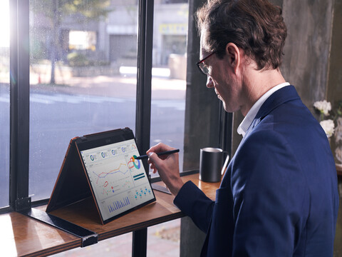 MSI Summit E13 Flip Evo