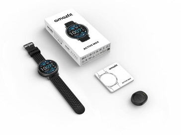 Im Lieferumfang ist wie üblich eine magnetische Ladeklemme erhalten (Bildquelle: Zepp Health)