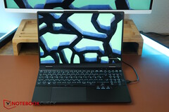 XMG Core 15 M24 getestet: Eigentlich gut für Gamer und Creators