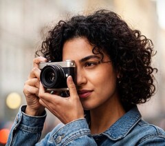 Die Esquisse Camera packt einen Micro-Four-Thirds-Sensor in ein kompaktes Gehäuse.