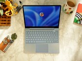 Der Microsoft Surface Laptop Go 3 bietet vor allem mehr Leistung als sein Vorgänger. (Bild: Microsoft)