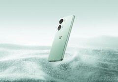 Das OnePlus Ace 2V ist wahlweise in Grün oder in Schwarz erhältlich. (Bild: OnePlus)