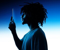 Das Pova Slim 5G ist mit 5,75 Millimetern eines der dünnsten Smartphones der Welt. (Bildquelle: Tecno)