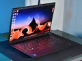 Lenovo verkauft das X1 Carbon Gen 11 am Black Friday 2025 für 1.099 Euro (Bildquelle: Benjamin Herzig)