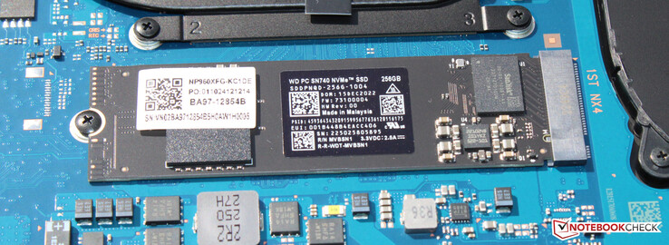 Eine PCIe-4-SSD dient als Systemlaufwerk.