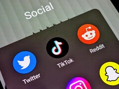 Was auf TikTok trendet entscheidet ein Click von Mitarbeitern
