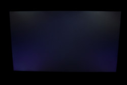 leichtes Screen Bleeding (v. a. oben)