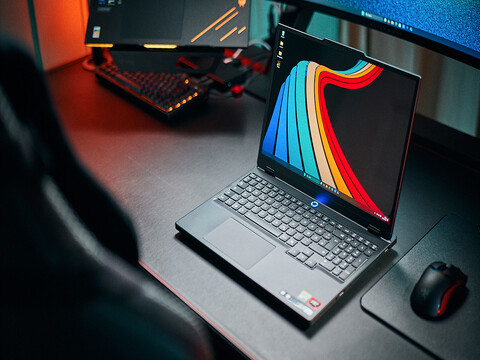 Video: Schon jetzt das Beste RTX 5060 Notebook? - Lenovo Legion 5 Review