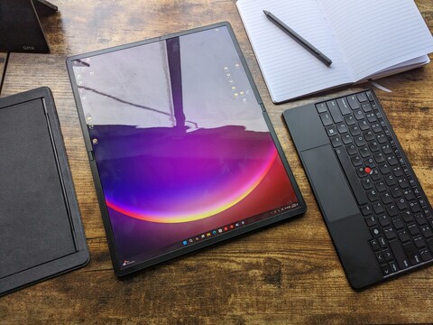 Lenovo ThinkPad X1 Fold 16 im Laptop-Test: Die Zukunft entfalten