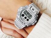 Casio bringt die von Origami inspirierten G-Shock-Uhren (Abbildung: DW-6900RGM-5) nun auch nach Großbritannien. (Bildquelle: Casio)