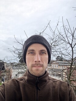 Selfie mit der 13-MPix-Weitwinkel-Kamera des Huawei Pura 80 Pro 