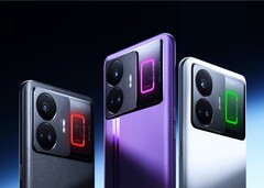 Das Realme GT Neo 5 soll mit 240 Watt in 4 Minuten auf 50 Prozent geladen werden. (Bild: Realme)