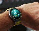 Die Huawei Watch GT 7 Pro wird auch in auffälligem Grün und Gelb angeboten.