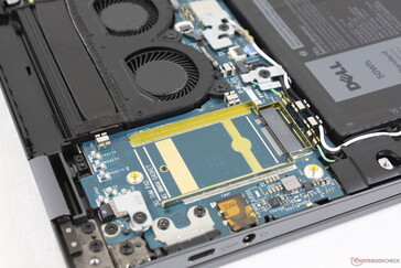 freier M.2-Steckplatz für optionales WWAN-Modul