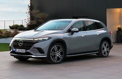 Der Mecedes EQE SUV soll bald die relativ große Lücke zwischen dem EQC und dem hier zu sehenden EQS füllen (Bild: Mercedes-Benz)
